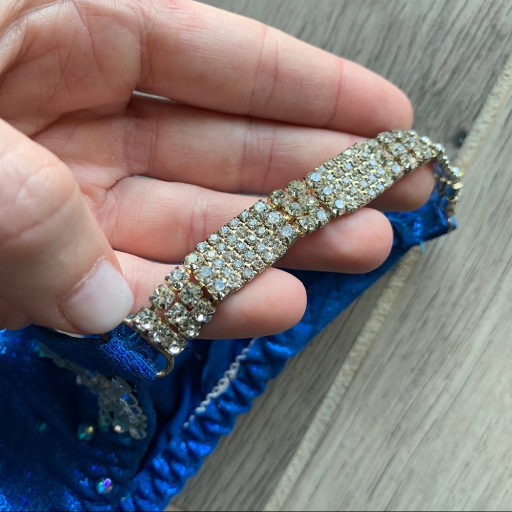 Beautiful Blue Bikini - image 4